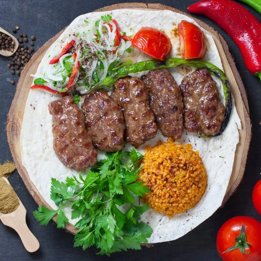 Gegrillte Frikadellen